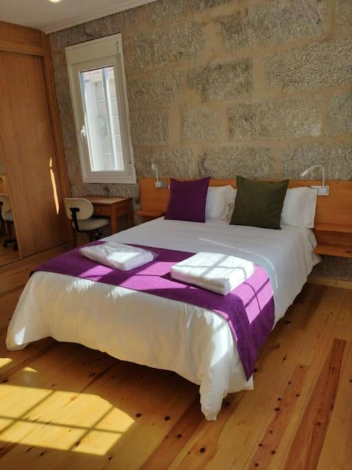 Casa Carmina: Casa Para Pequenos Grupos En El Corazon De Galicia O Irixo Eksteriør billede