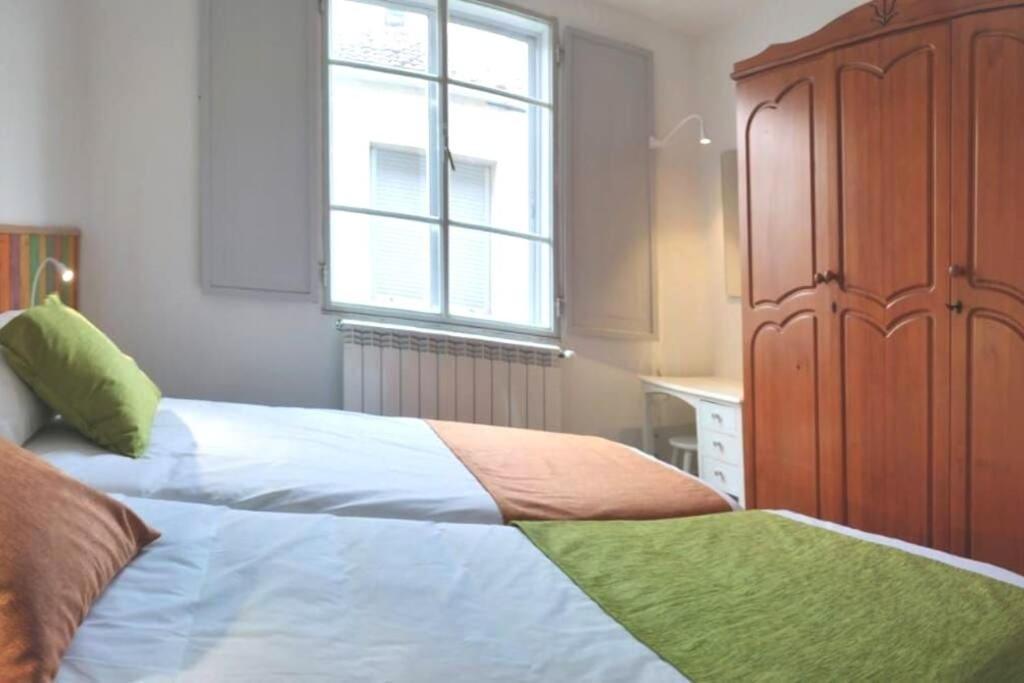 Casa Carmina: Casa Para Pequenos Grupos En El Corazon De Galicia O Irixo Eksteriør billede